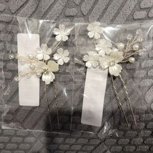 Floral delicate wedding hair pin accessories